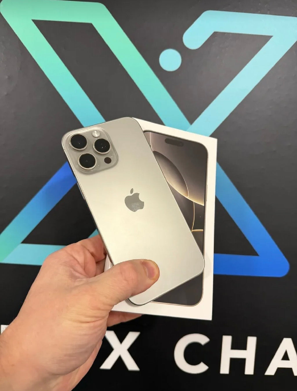 iPhone 16 Pro Max